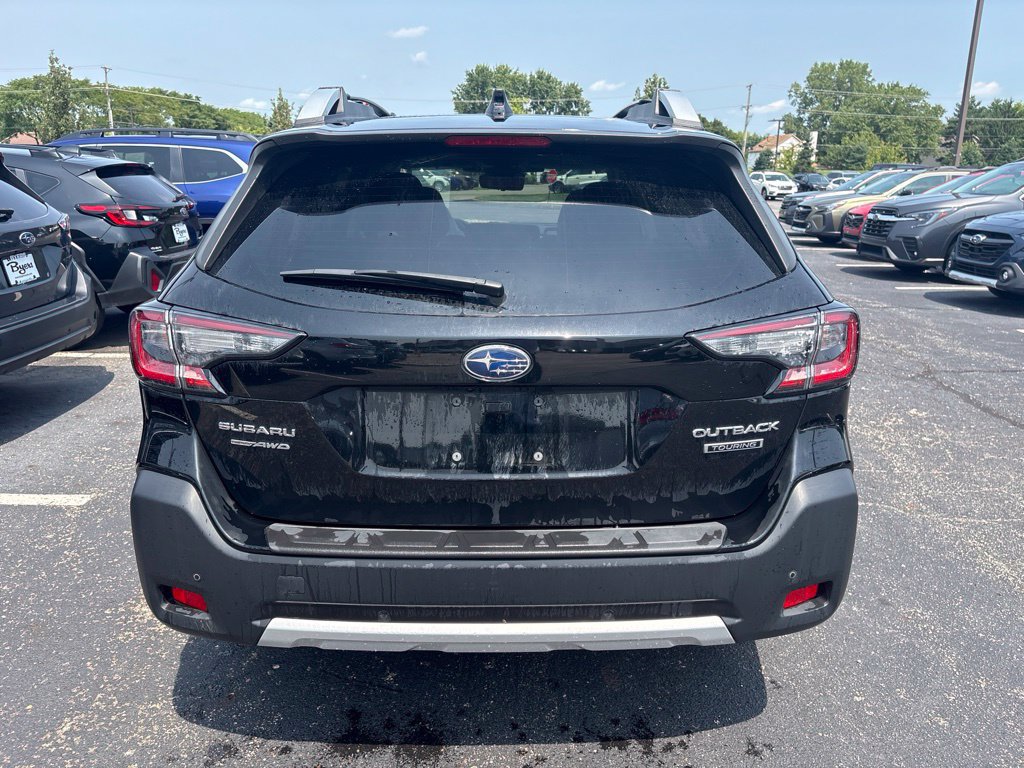 Certified 2023 Subaru Outback Touring AWD/4WD image 4