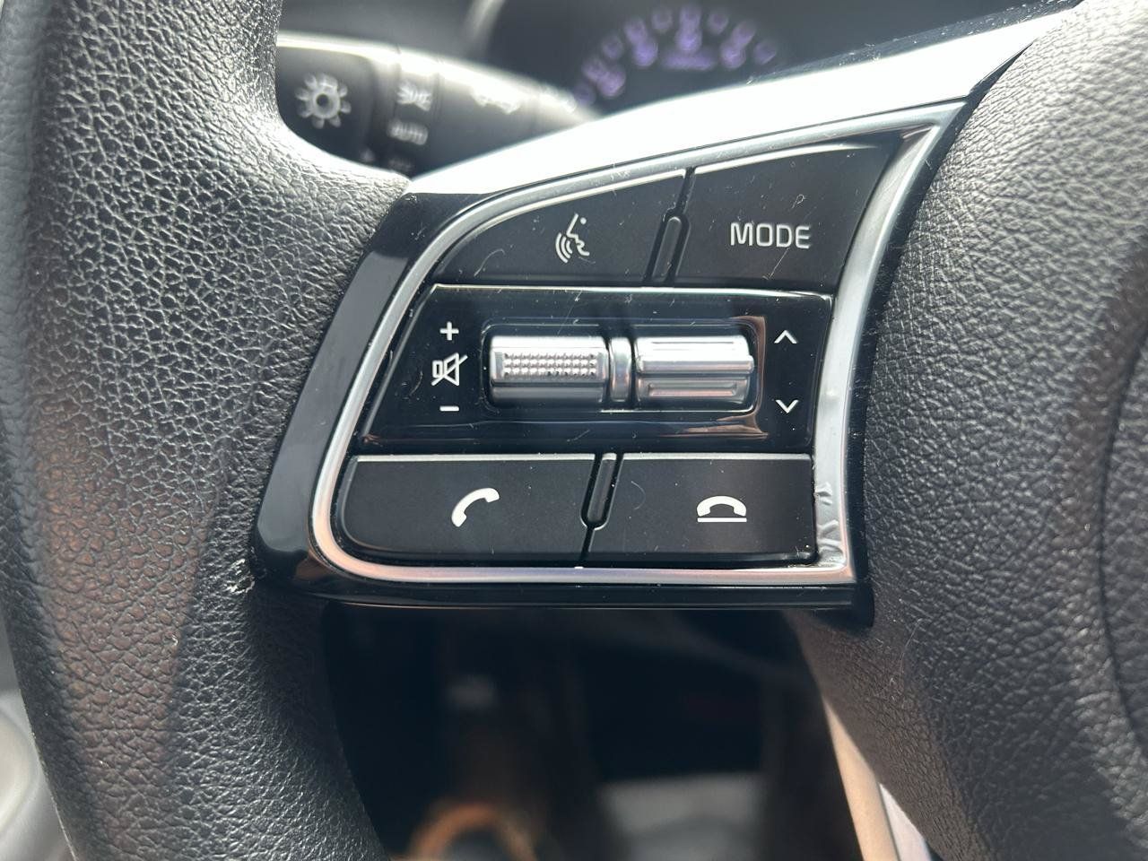 Used 2019 Kia Optima LX FWD image 18