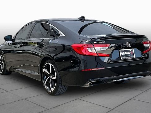 Used 2019 Honda Accord Sport image 12