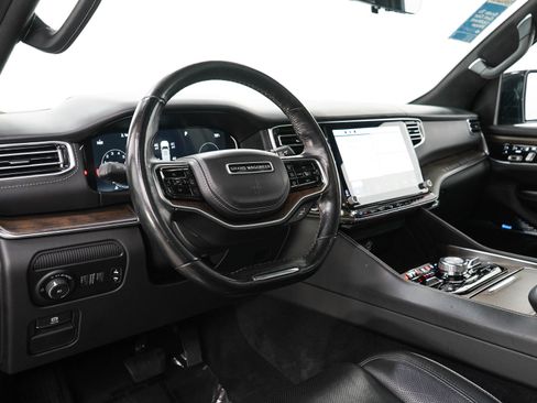 Used 2023 Jeep Grand Wagoneer Series II AWD/4WD image 26