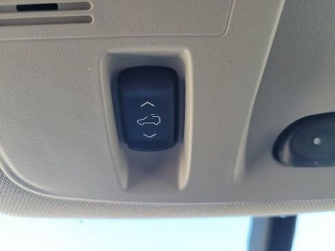 Used 2017 Buick Enclave Premium w/ Enclave Bronze Edition image 53