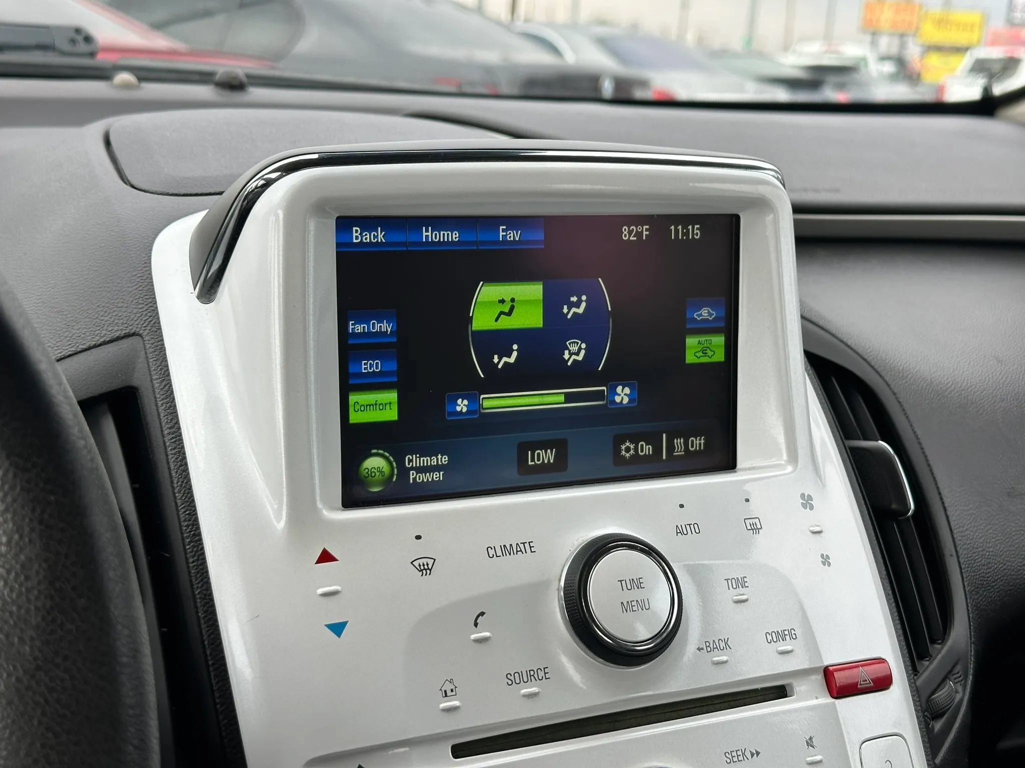 Used 2013 Chevrolet Volt FWD image 36