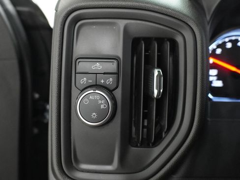 Used 2021 Chevrolet Silverado 1500 Custom RWD image 15