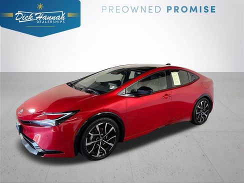 Used 2023 Toyota Prius Prime FWD image 1