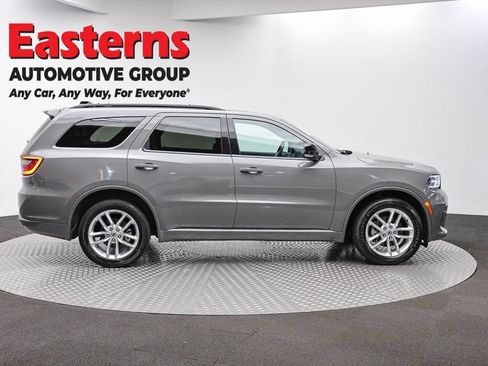 Used 2024 Dodge Durango GT AWD/4WD image 4