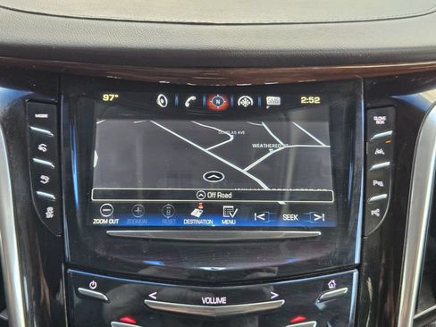 Used 2017 Cadillac Escalade Luxury RWD image 16