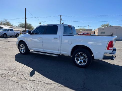 Used 2017 RAM 1500 Laramie image 8