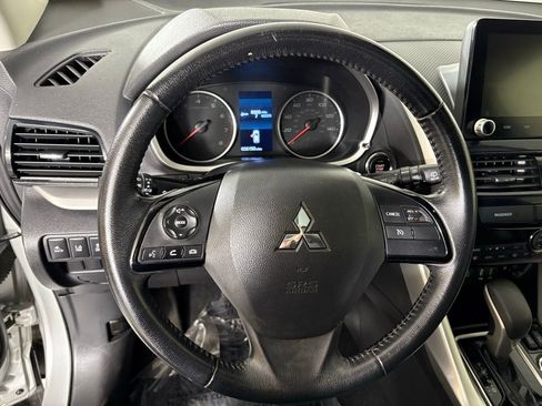 Used 2023 Mitsubishi Eclipse Cross SE image 23