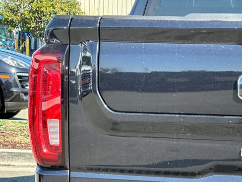 Used 2023 GMC Sierra 1500 Denali Ultimate image 50