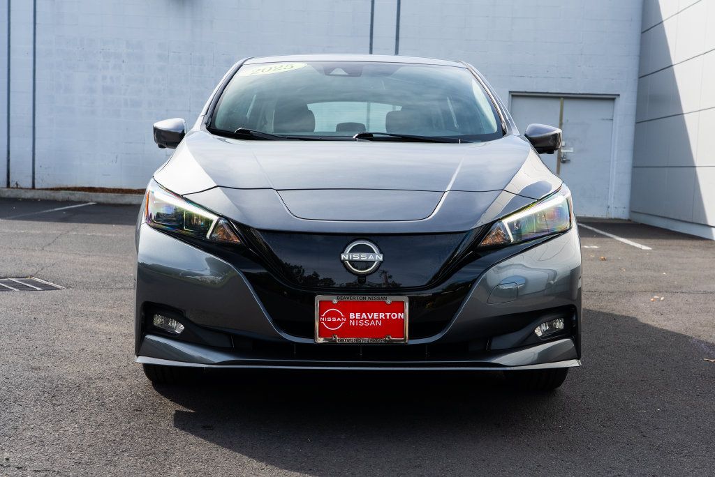 Used 2025 Nissan Leaf SV Plus FWD image 2