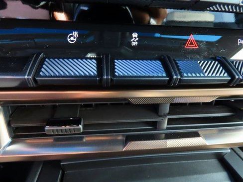 New 2025 GMC Hummer EV 3X w/ LPO, Sport Package image 23