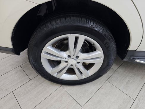 Used 2014 Mercedes-Benz ML 350 2WD image 42