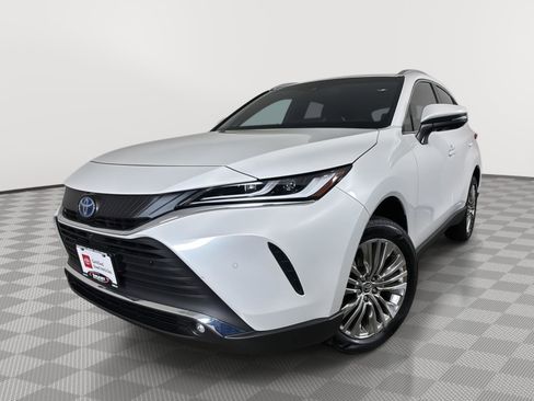 Used 2024 Toyota Venza Limited AWD/4WD image 1