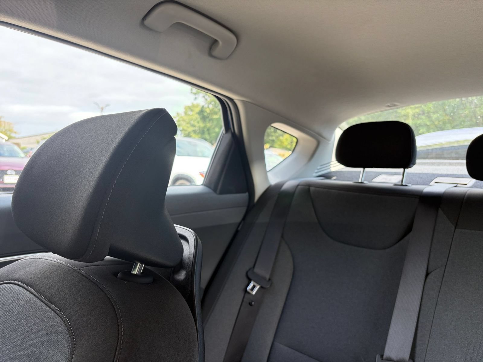 Used 2025 Kia K4 FWD image 37