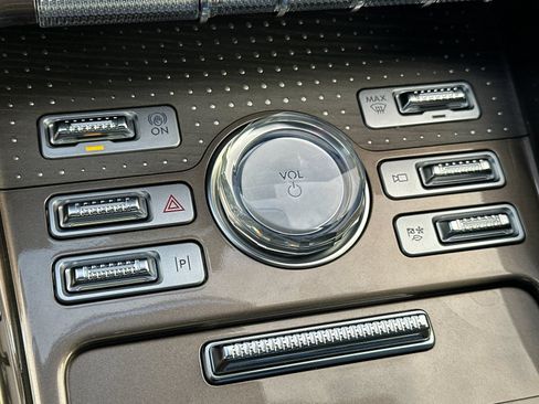 New 2026 Lincoln Nautilus Black Label AWD/4WD image 20