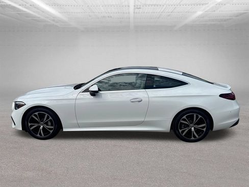 Certified 2026 Mercedes-Benz CLE 300 4MATIC Coupe image 2
