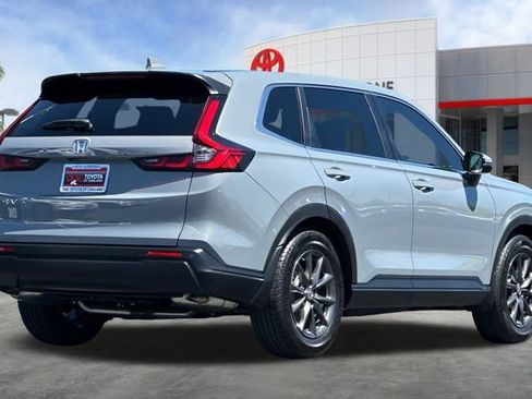 Used 2026 Honda CR-V EX-L image 4