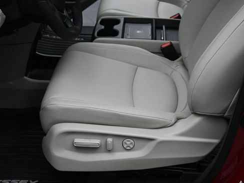 New 2026 Honda Odyssey EX-L image 11