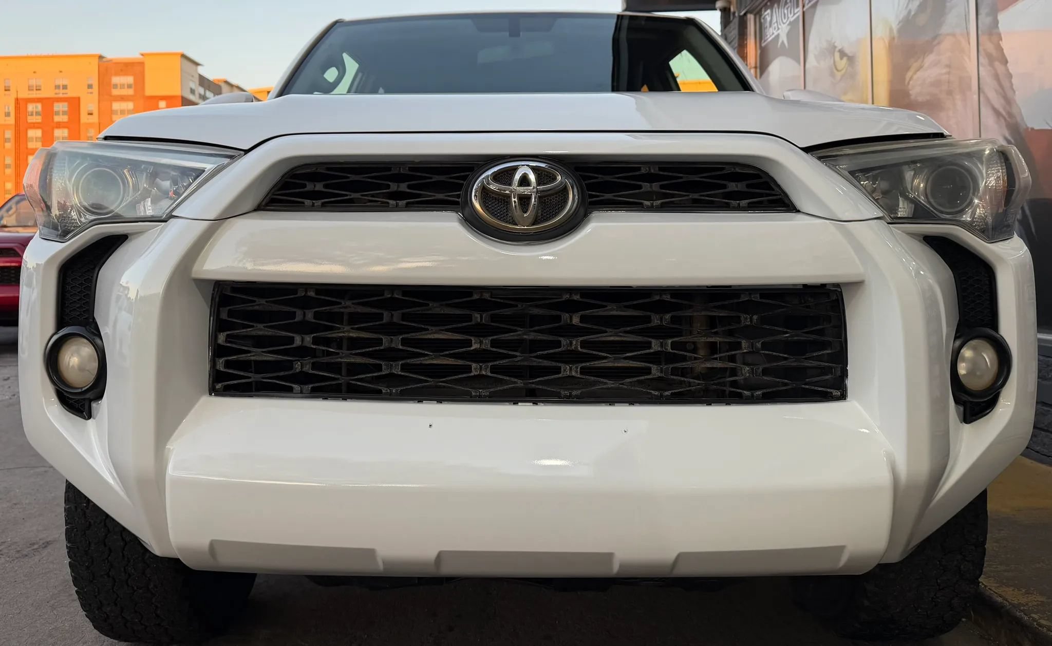 Used 2014 Toyota 4Runner SR5 AWD/4WD image 8