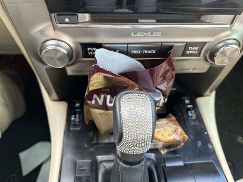 Used 2021 Lexus GX 460 Premium image 13