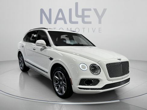 Used 2018 Bentley Bentayga AWD/4WD image 7