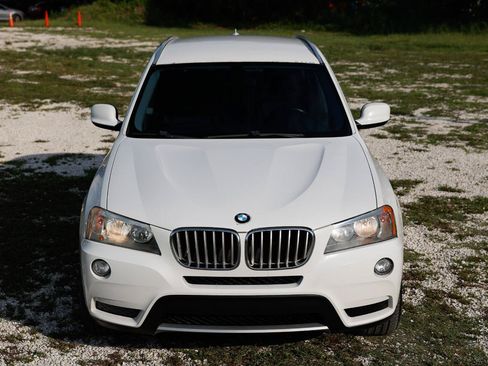 Used 2011 BMW X3 xDrive28i w/ Sport Activity Pkg AWD/4WD image 17