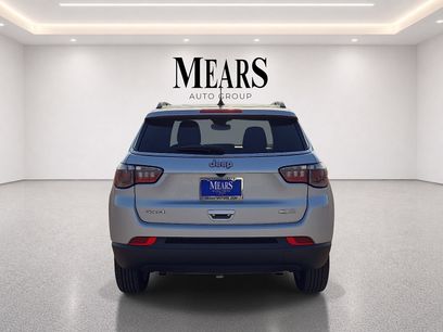 Used 2024 Jeep Compass Latitude