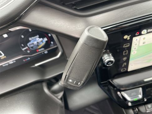 New 2025 GMC Sierra 2500 AT4X w/ AT4X AEV Edition image 16