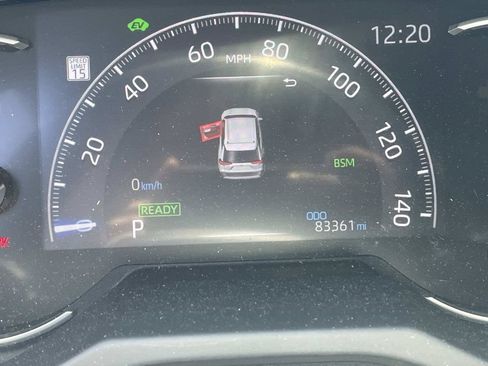 Used 2023 Toyota RAV4 XSE AWD/4WD image 13