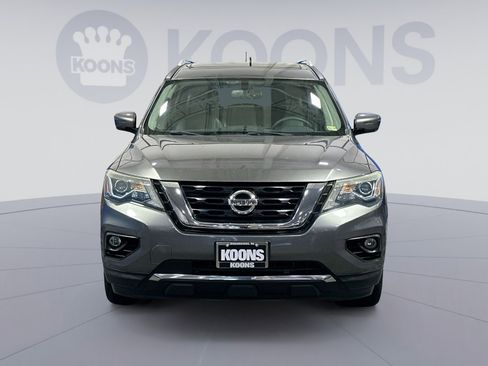 Used 2018 Nissan Pathfinder Platinum image 11