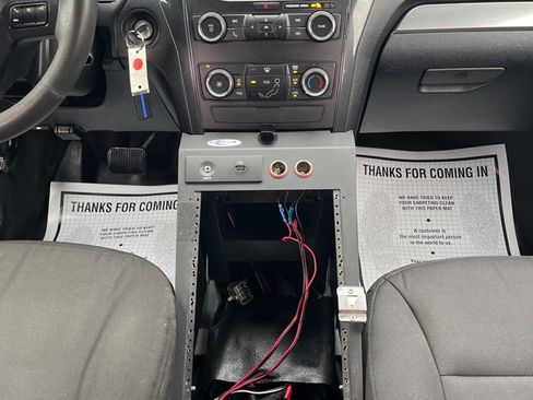Used 2019 Ford Explorer 4WD Police Interceptor image 15