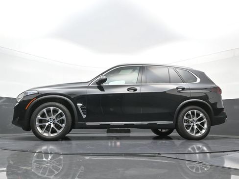 Used 2026 BMW X5 xDrive40i AWD/4WD image 25