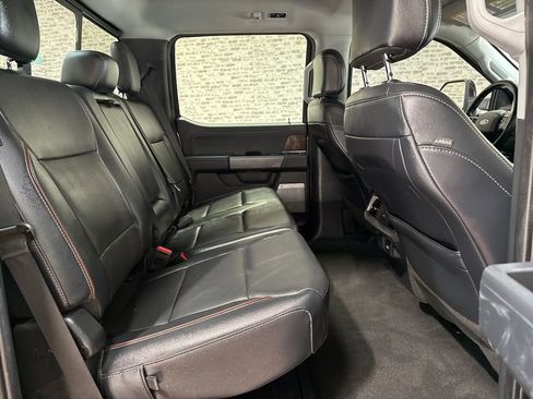 Used 2024 Ford F250 Lariat image 13