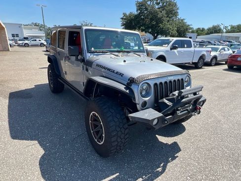 Used 2015 Jeep Wrangler Unlimited Sport w/ Quick Order Package 24S AWD/4WD image 3