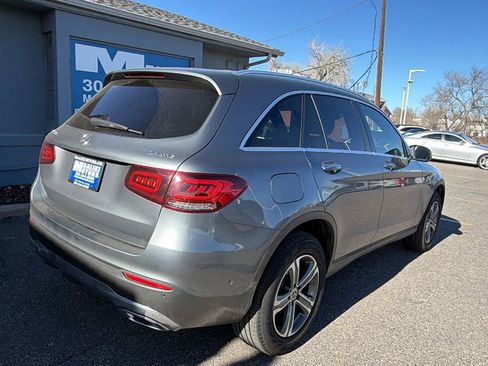 Used 2022 Mercedes-Benz GLC 300 4MATIC image 5