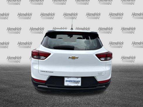 Used 2021 Chevrolet TrailBlazer LS FWD image 9