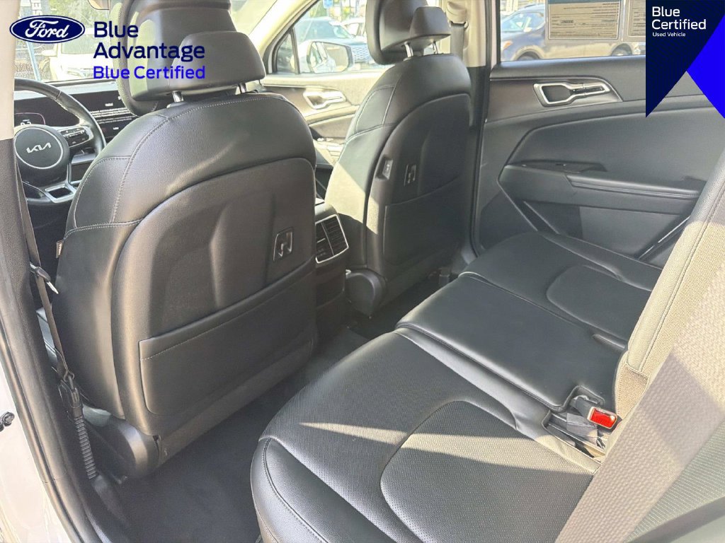 Used 2023 Kia Sportage EX FWD image 14