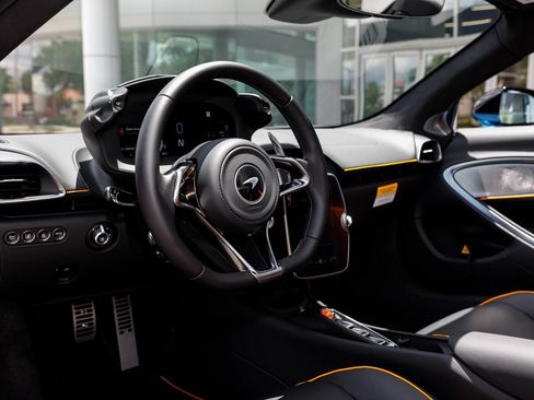 New 2026 McLaren Artura Spider RWD image 14