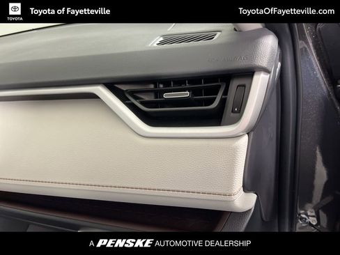 New 2025 Toyota RAV4 Limited image 10