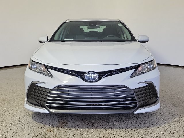 Used 2024 Toyota Camry LE FWD image 3