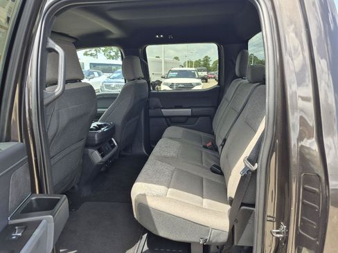 Certified 2024 Ford F150 XLT w/ Mobile Office Package RWD image 6