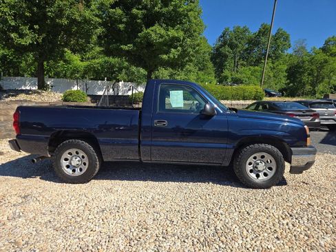 Used 2006 Chevrolet Silverado 1500 W/T RWD image 8