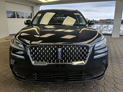 Certified 2022 Lincoln Corsair Grand Touring image 2