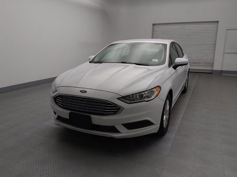 Used 2017 Ford Fusion S image 15