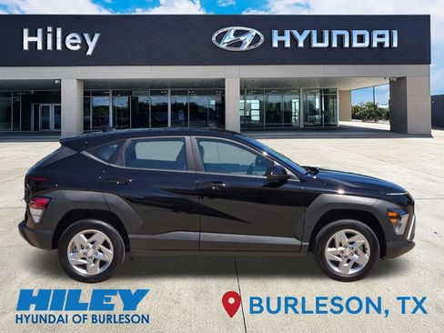 Certified 2026 Hyundai Kona SE AWD/4WD image 3