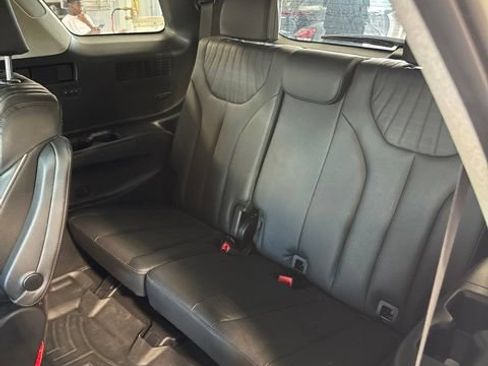 Used 2023 Hyundai Palisade Limited AWD/4WD image 12
