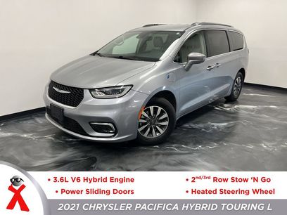 Used 2021 Chrysler Pacifica Touring-L