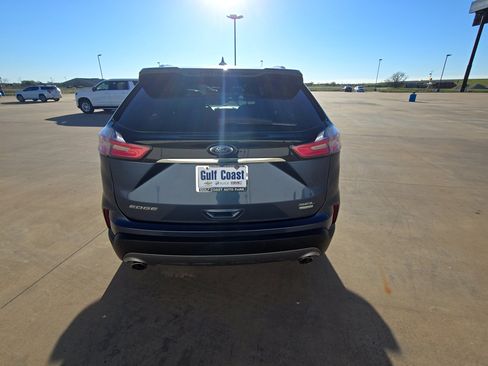 Used 2019 Ford Edge SEL image 6