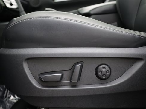 Used 2022 INFINITI QX50 Luxe FWD image 18