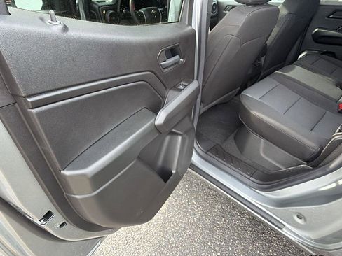 New 2026 Chevrolet Colorado W/T image 15